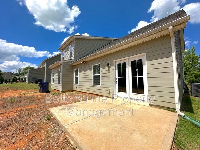 Building Photo - 5087 Crabapple Ln