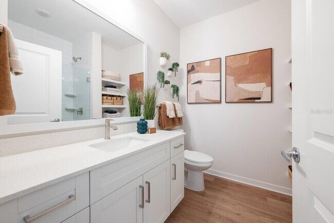 Building Photo - 3020 Base Blvd