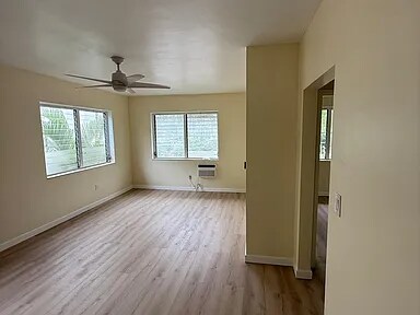 Building Photo - 4730 Pine Tree Dr
