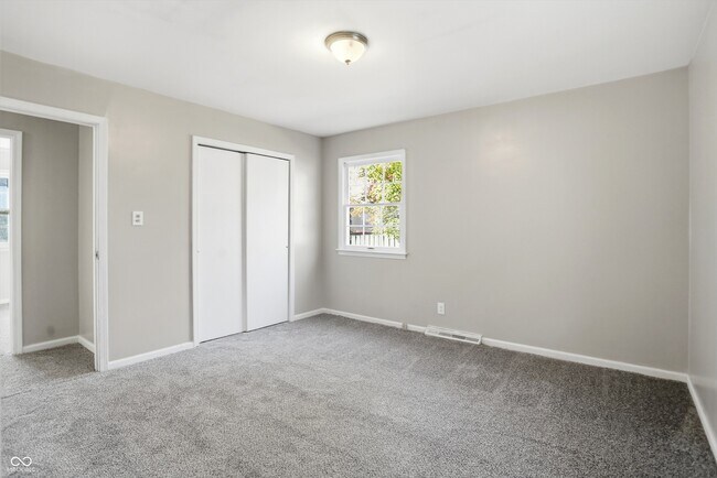 Building Photo - 3329 Melbourne Cir