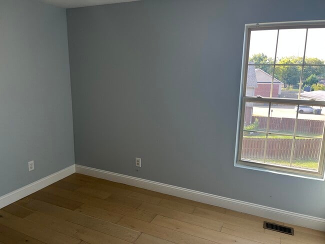 Building Photo - 2588 Kearney Ridge Boulevard