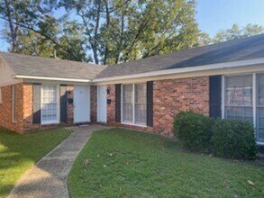 Building Photo - 1417 19th St