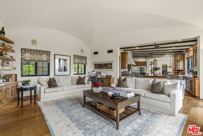 Building Photo - 361 Fordyce Rd