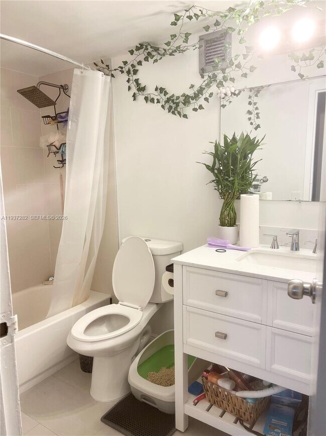 Building Photo - 2001 Atlantic Shores Blvd