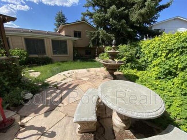 Building Photo - 6713 Fredrick Dr