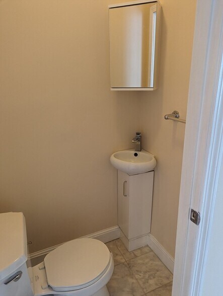 Building Photo - 775 Tremont St