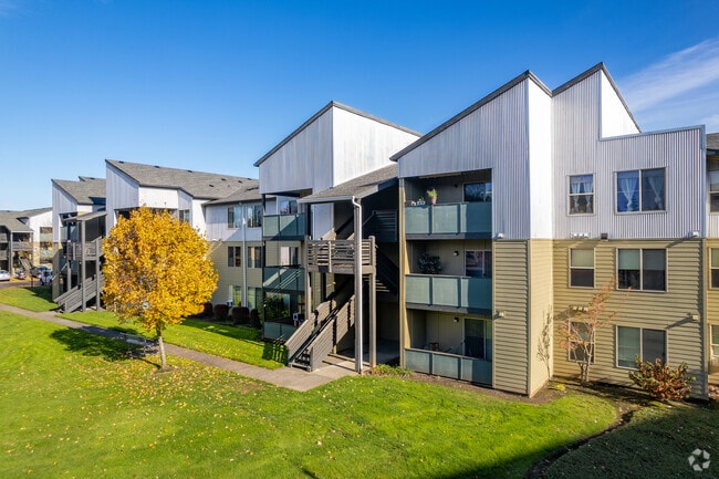 Building Photo - Wyndhaven