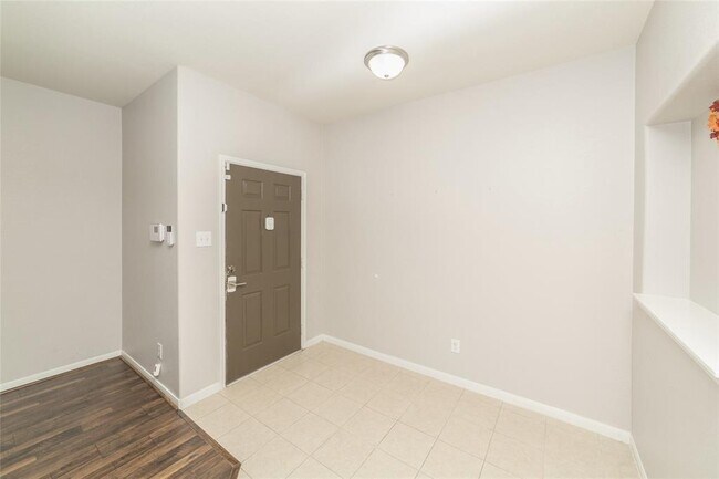 Building Photo - 5318 Fossil Stone Ln