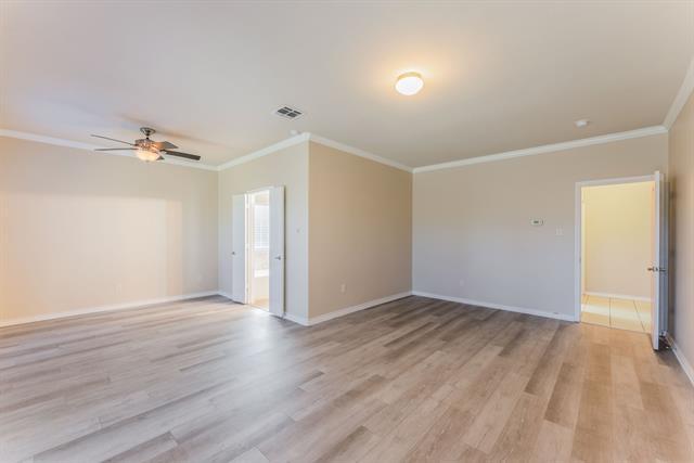 Building Photo - 1229 Lone Pine Dr