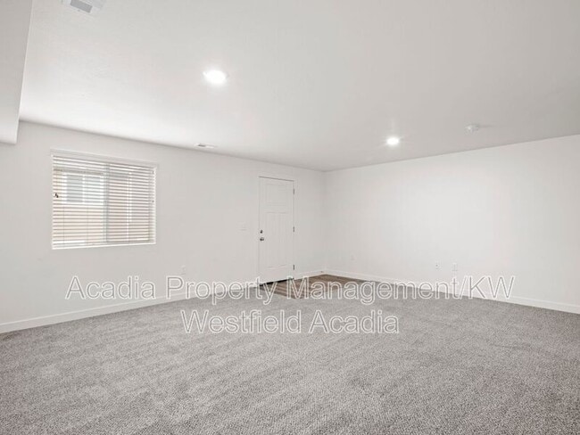 Building Photo - 14897 S Tumble Rock Way