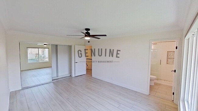 Building Photo - Beautiful 3Bd 2.5Ba Costa Mesa Townhome