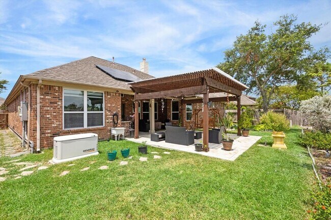 Building Photo - 2401 Harbor Chase Dr