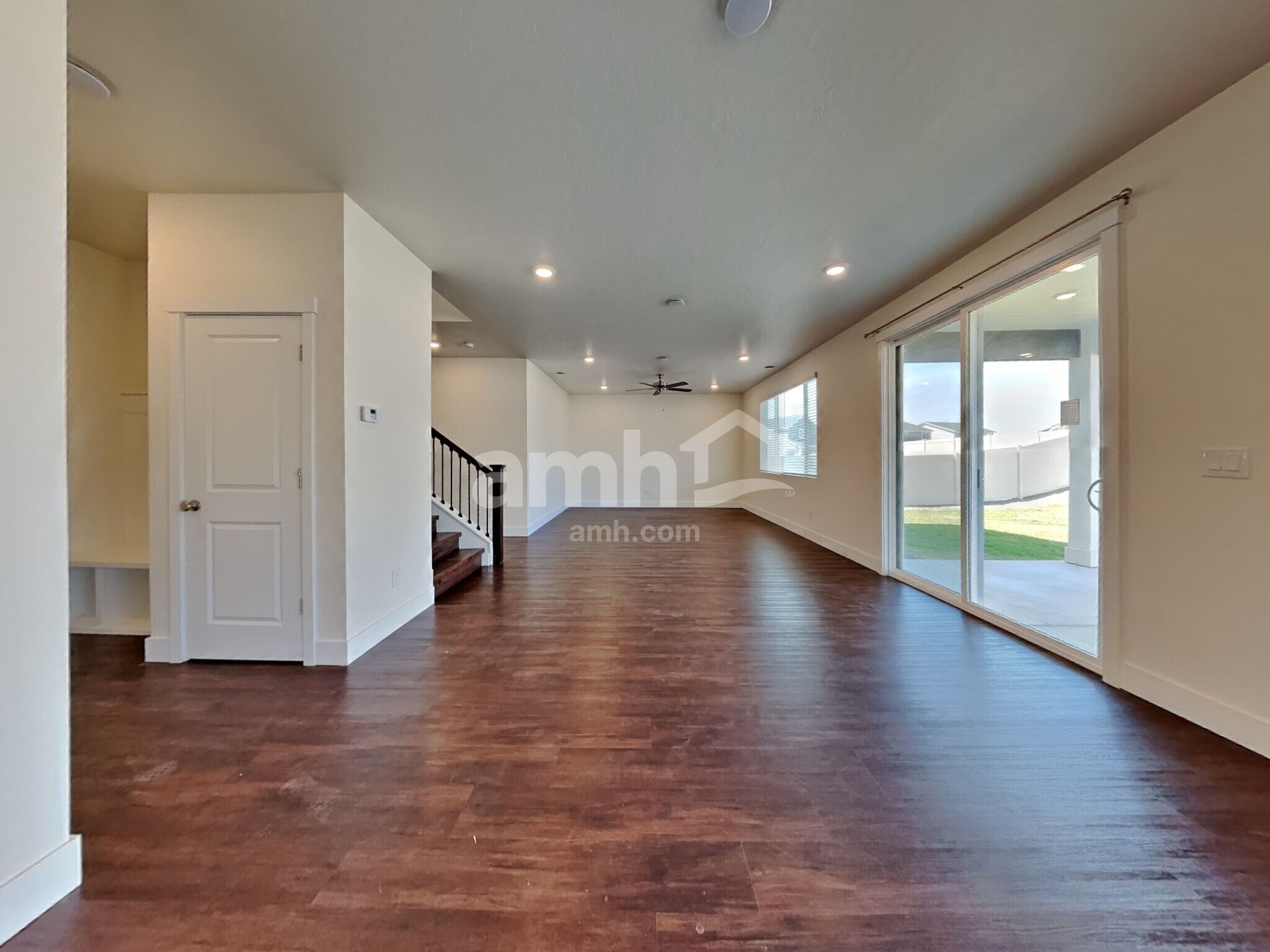 Building Photo - 9480 Clancey St