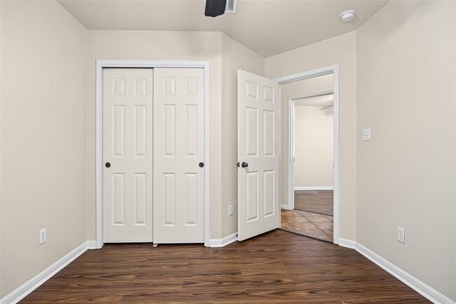 Building Photo - 11612 Timber Heights Dr