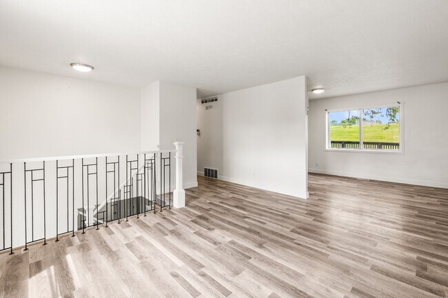 Building Photo - Coming Soon April 1st