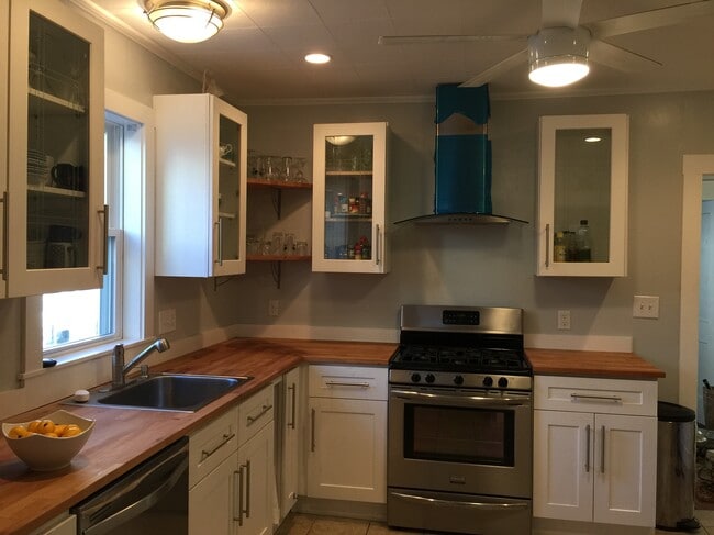 Kitchen stove, etc. - 97 Bow St