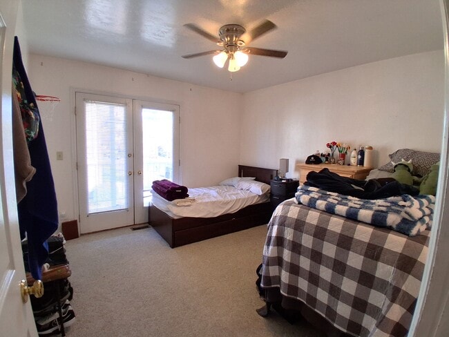 Building Photo - 565 N 300 E