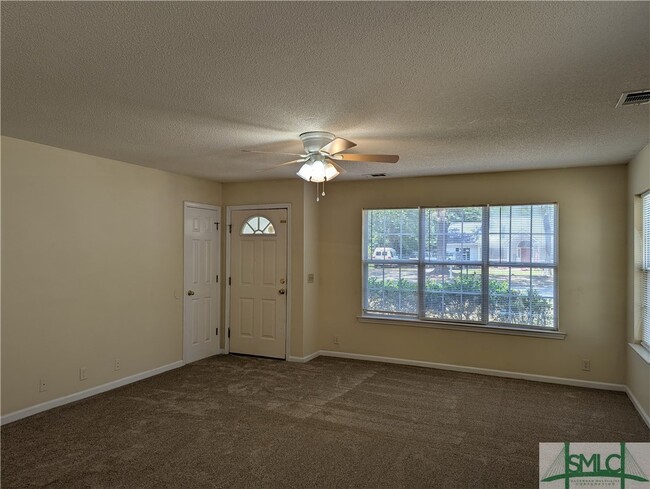 Building Photo - 1213 Exley Dr