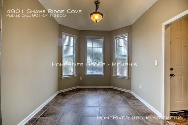 Building Photo - 4901 Shaws Ridge Cove