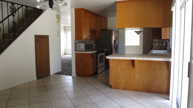 Building Photo - 1172 Louden Ln