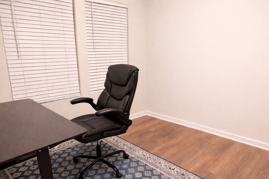 Building Photo - 2286 Beechwood View Dr