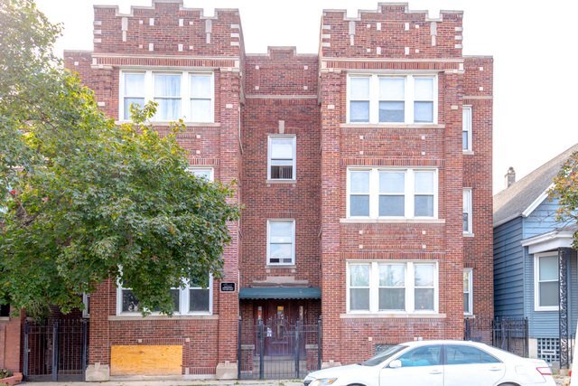 Building Photo - 5610 N Ashland Ave