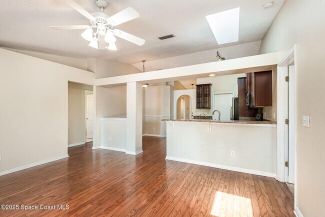 Building Photo - 4110 Bahama Ave