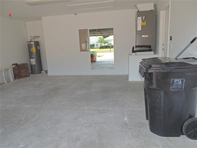 Building Photo - 10006 Brodbeck Blvd