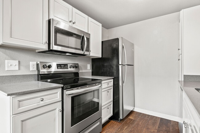 Building Photo - Salmon Creek Apartments
