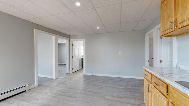 Building Photo - 7 Island Ave