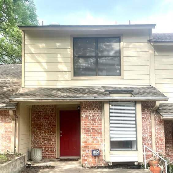 Building Photo - 3801 Menchaca Rd