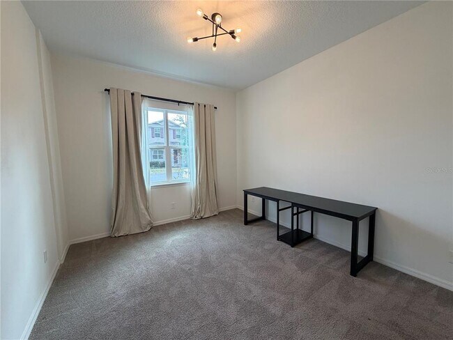 Building Photo - 16053 Micelli Dr