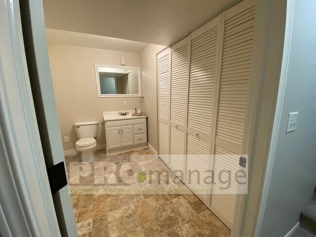 Building Photo - 1743 Deer Valley Dr