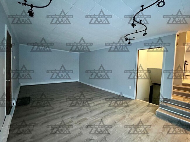 Building Photo - Dog-Friendly Tri-Level Home on Double Lot with Fenced Yard