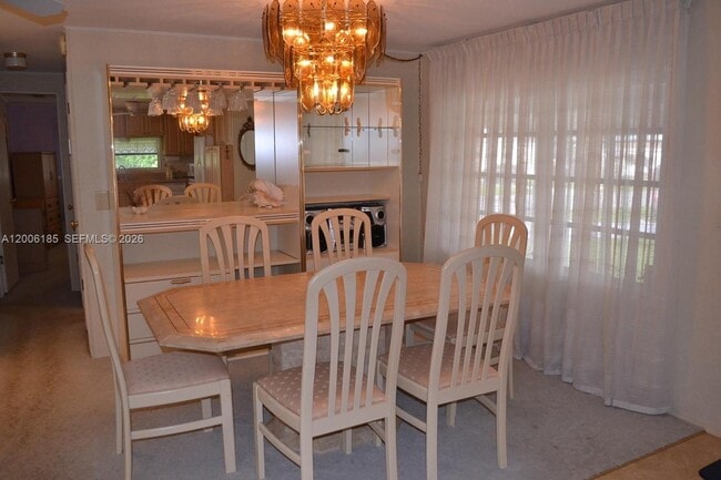 Building Photo - 1620 SW 64th Way