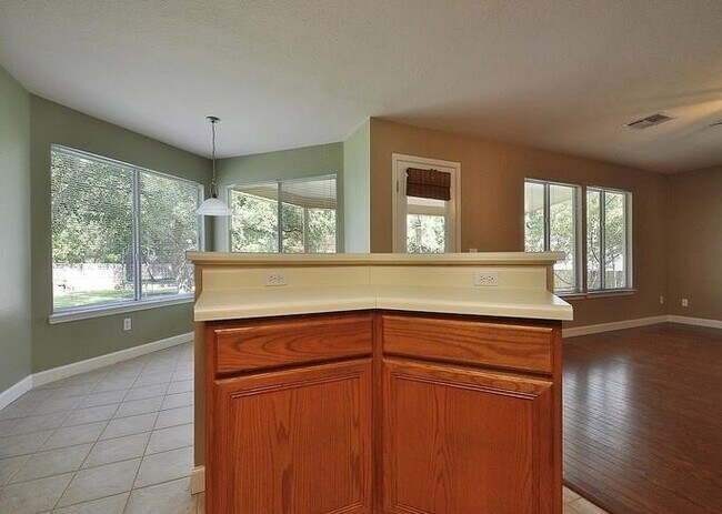 Building Photo - 6150 Jumano Ln