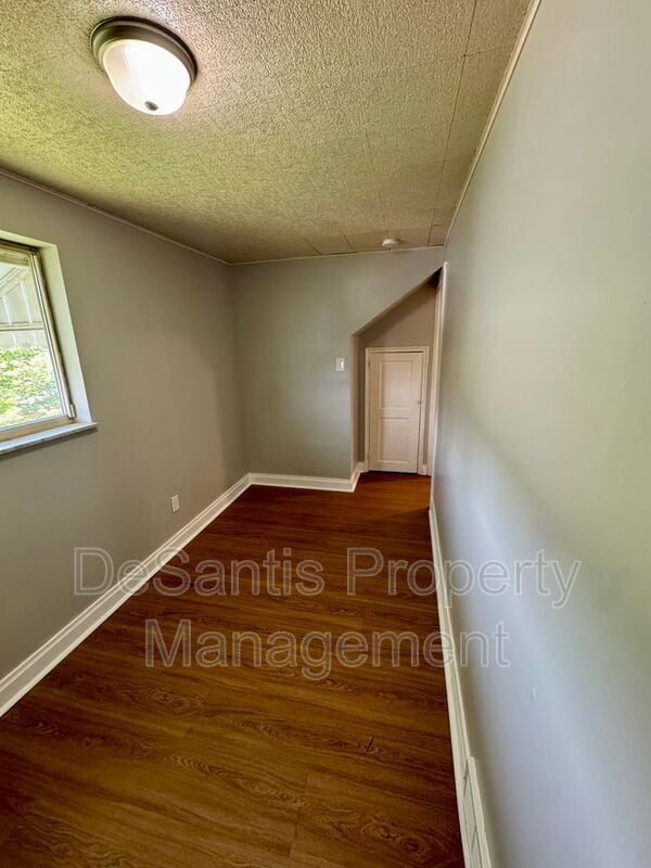Building Photo - 227 5th Ave