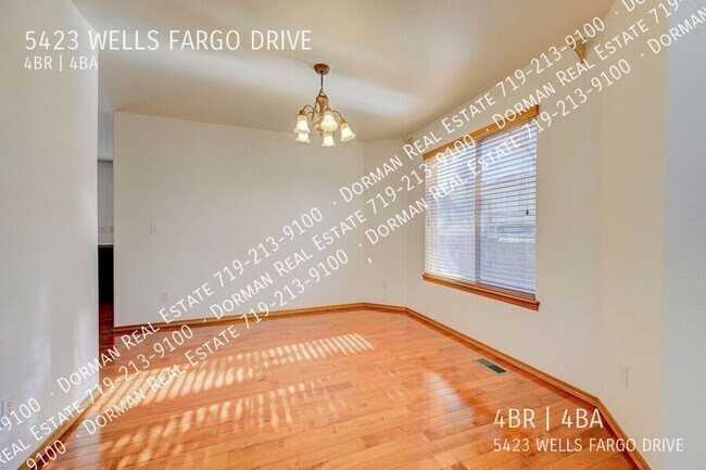 Building Photo - 5423 Wells Fargo Dr W