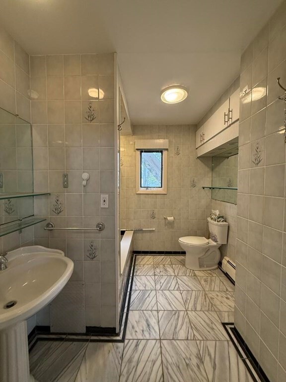 Building Photo - 165 Summer St