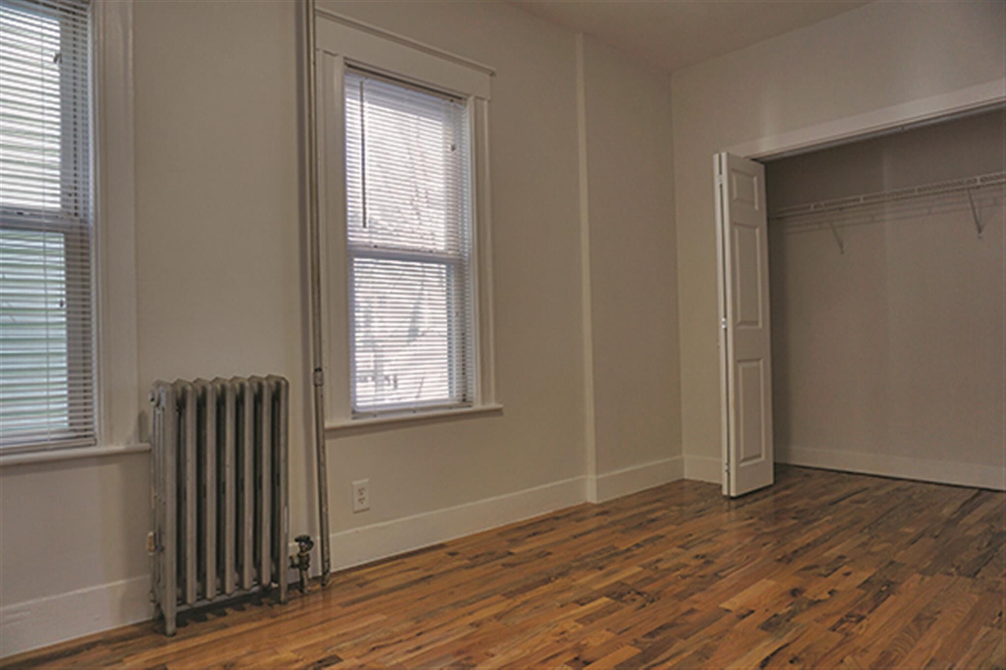 Building Photo - 39 Bradley St