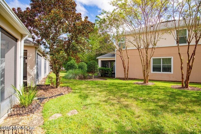 Building Photo - 721 Crystal Way