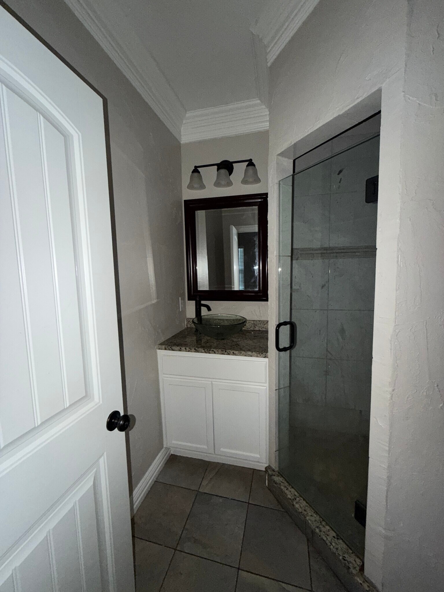 Building Photo - 5617 Carver Dr