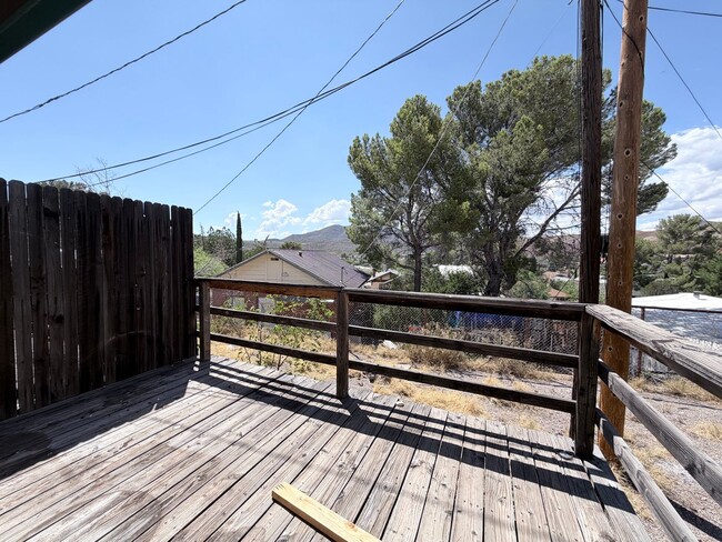 Building Photo - NEWLY REMODELED 2BR/1BA 610 sq.ft. rental in Bisbee, AZ