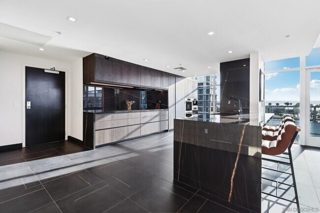 Building Photo - 1262 Kettner Blvd