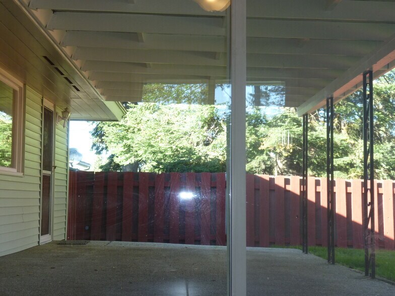 Building Photo - 4047 S Madelia St