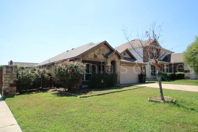 Building Photo - New in Management ! Spacious & Stylish Living in Yowell Ranch - Get 1st month free when you sign ...