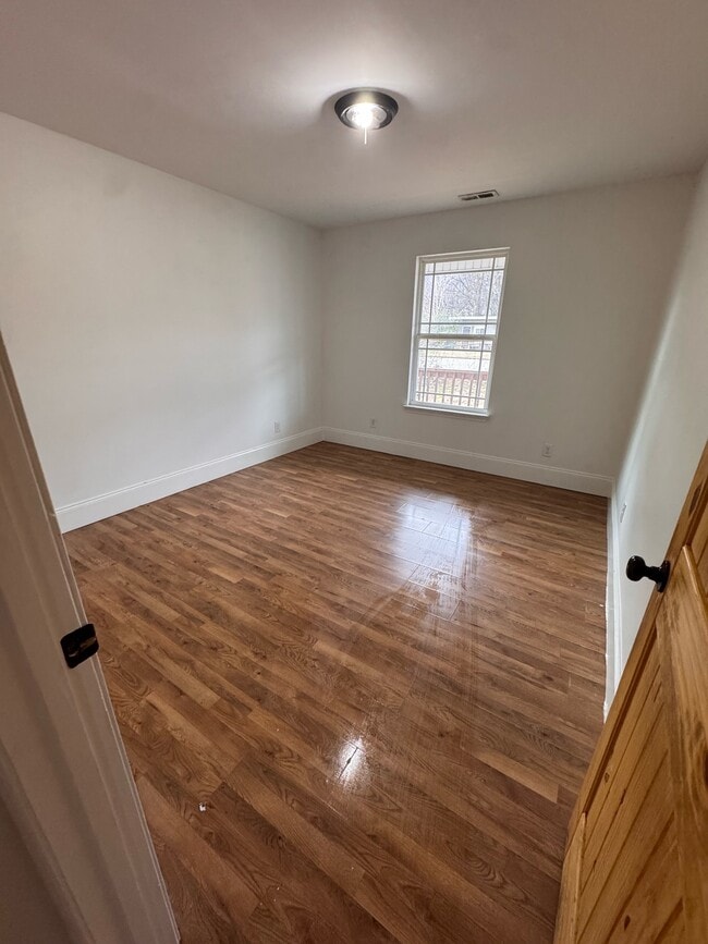 Building Photo - 4116 Dorris St