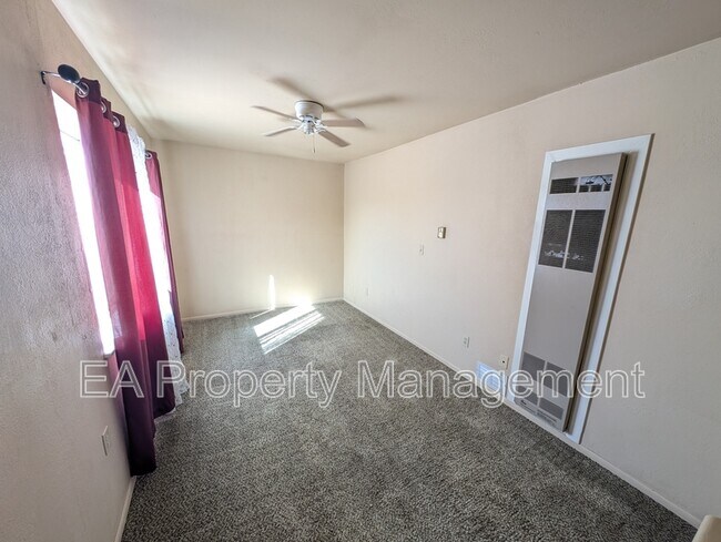 Building Photo - 212 65th St NW