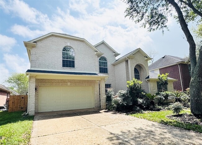 Building Photo - 3218 Oak Cliff Ln