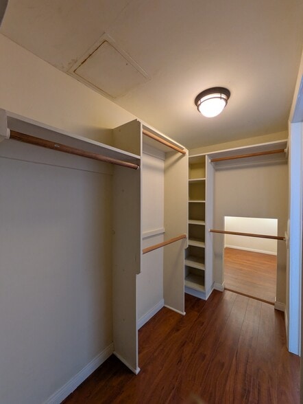 Building Photo - 420 N Spaulding Ave